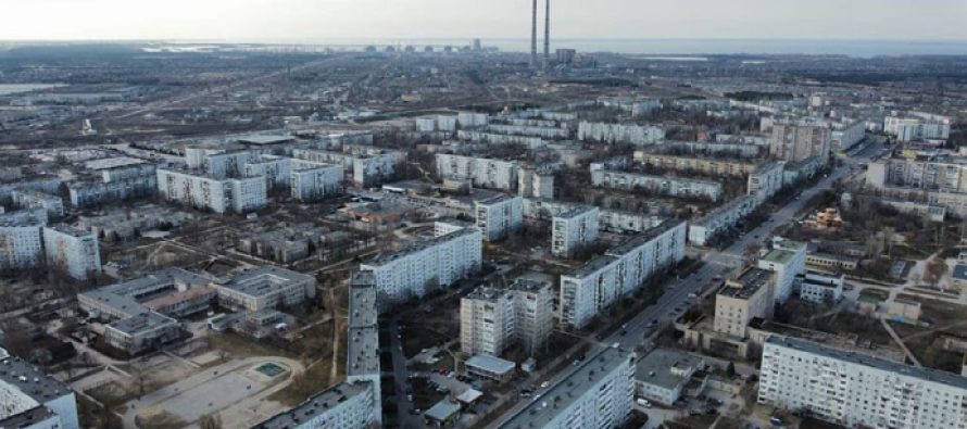 В Энергодаре пропали свет, вода и связь после обстрела