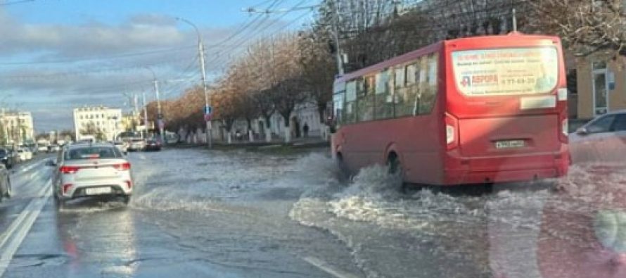 В Рязани на нескольких улицах настоящий потоп