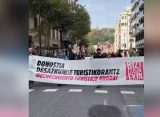 Жители Испании вышли на митинг против туризма