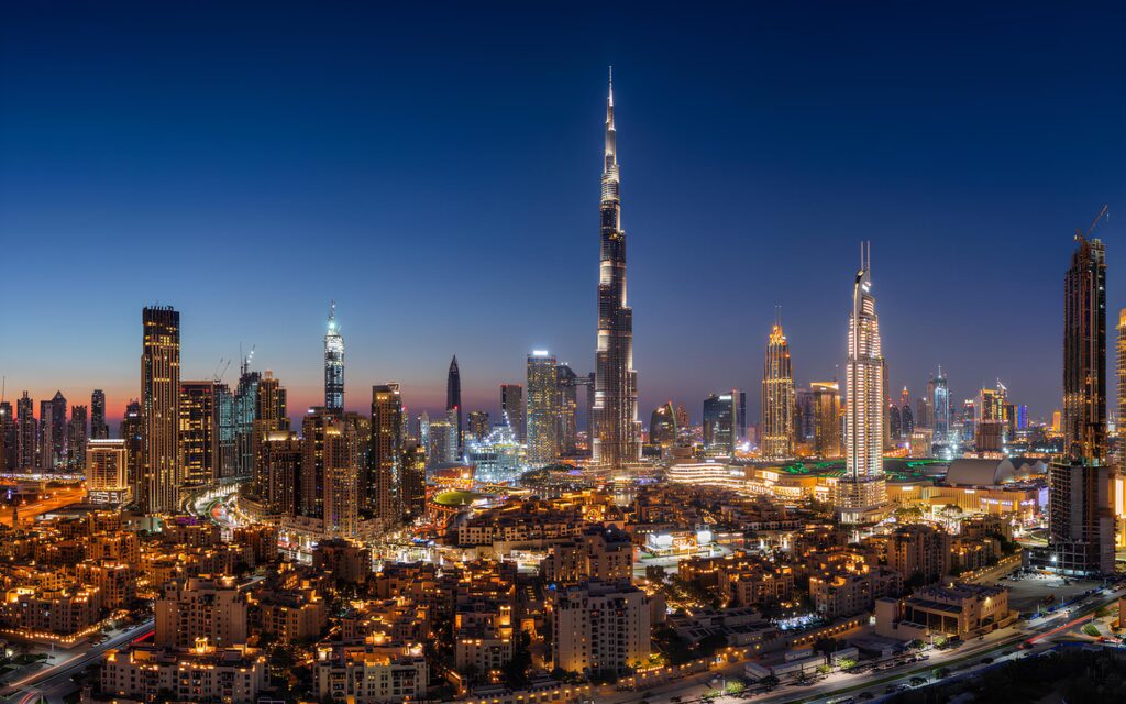 Релокация и иммиграция в ОАЭ из России: как получить визу, открыть бизнес и успешно адаптироваться