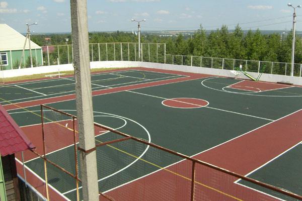 Зачем нужно качественное покрытие для спортивной площадки