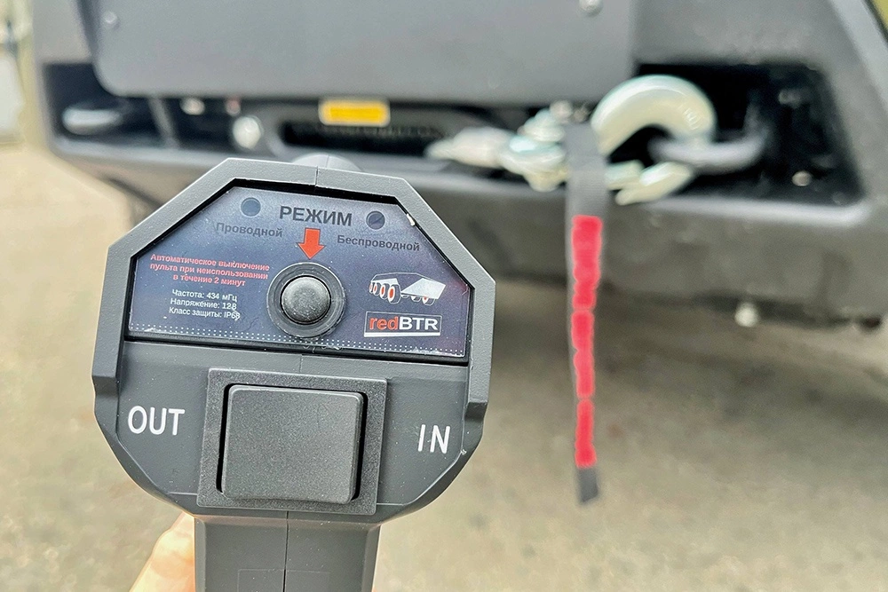 Новый пакет «Оффроуд» от УАЗа сняли на фото — в нем появилась отечественная лебедка