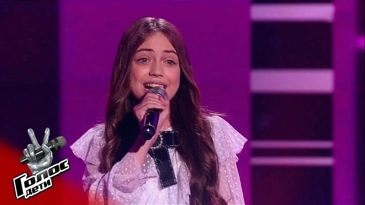 Финалистка «Голос.Дети» Юлия Гаврилова впечатлила наставников взрослого «Голоса»