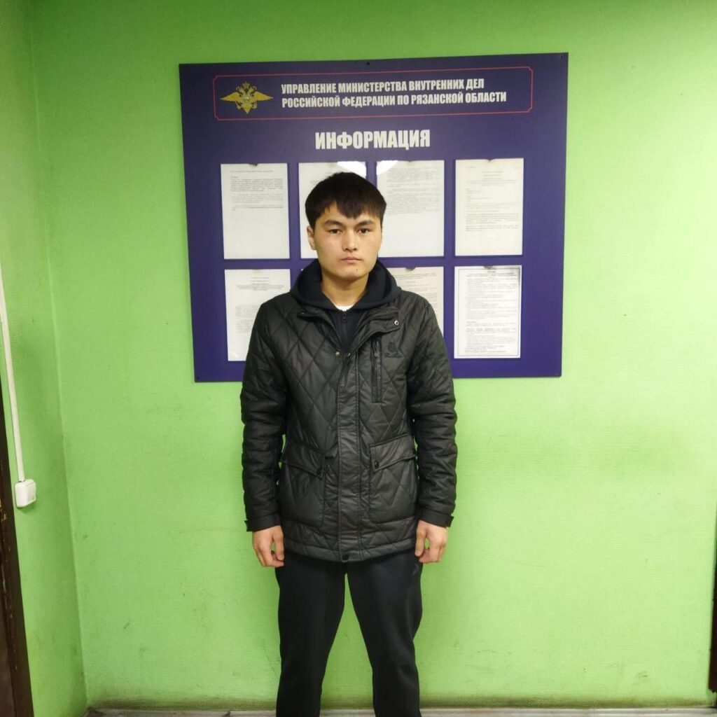 В Рязани депортировали семерых мигрантов, включая осужденного за педофилию