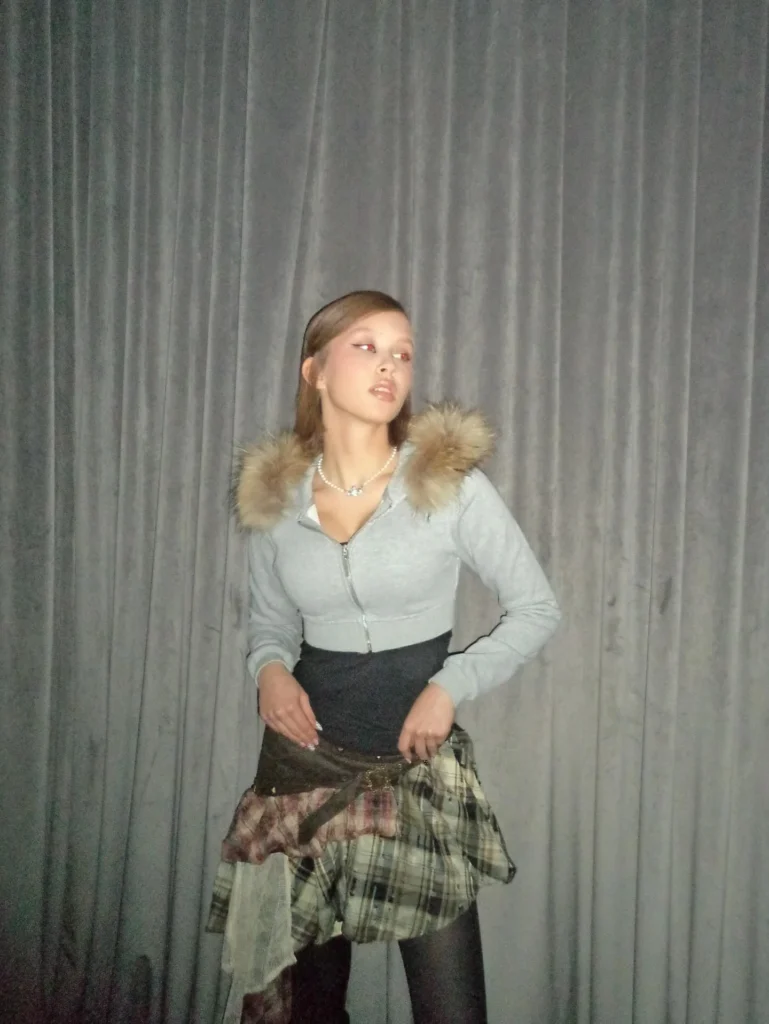 Анна Пересильд снялась с каре и отметила сходство с мамой