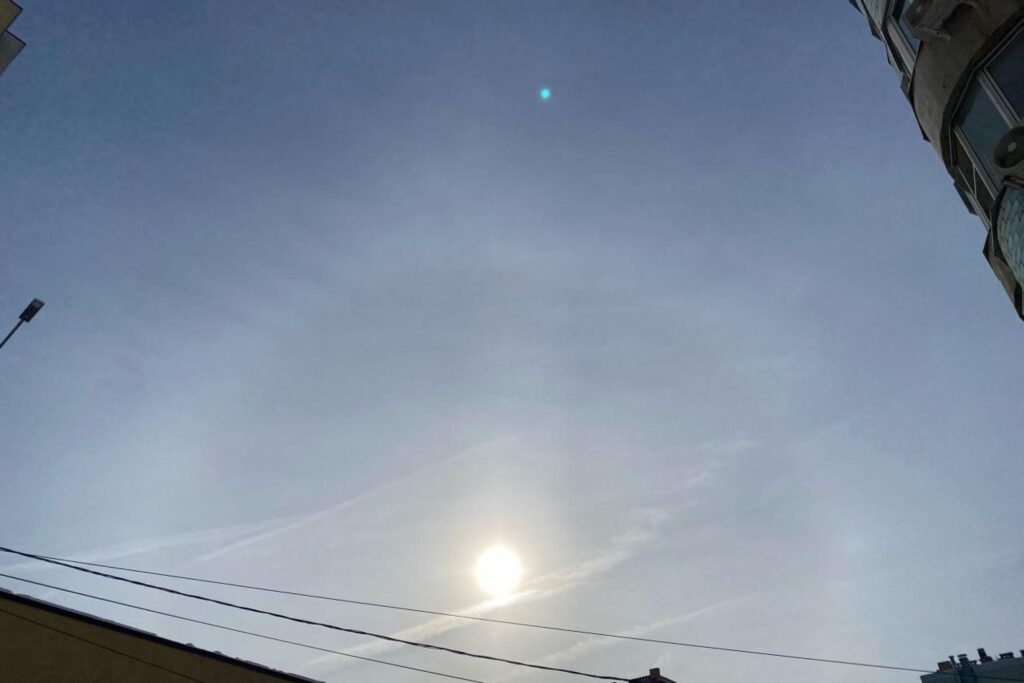 В небе над Рязанью сняли солнечное гало