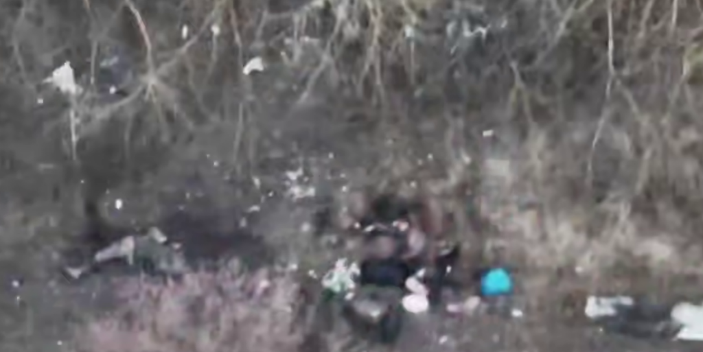 Дрон снял последние секунды жизни трех военнослужащих ВСУ