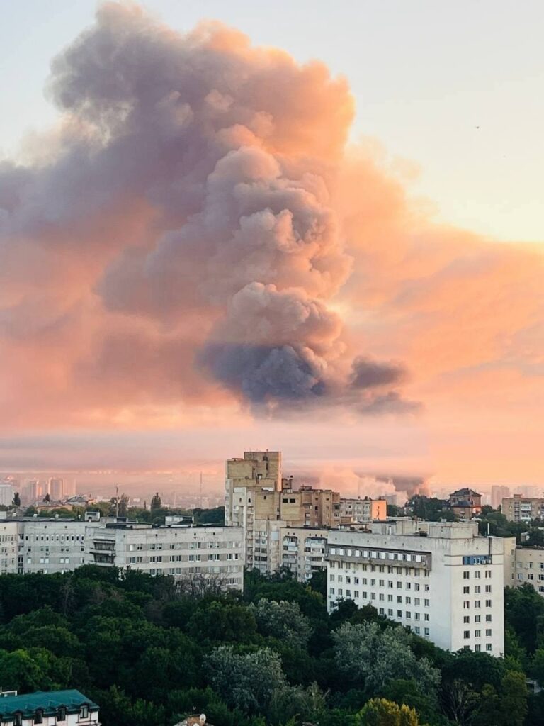 Боуз: Москва ответила ударом возмездия по Киеву на выходки Зеленского